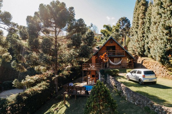 Comment organiser un camping pour une expédition de spéléologie en France?